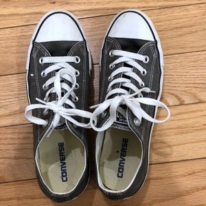 Converse light charcoal grey size 9